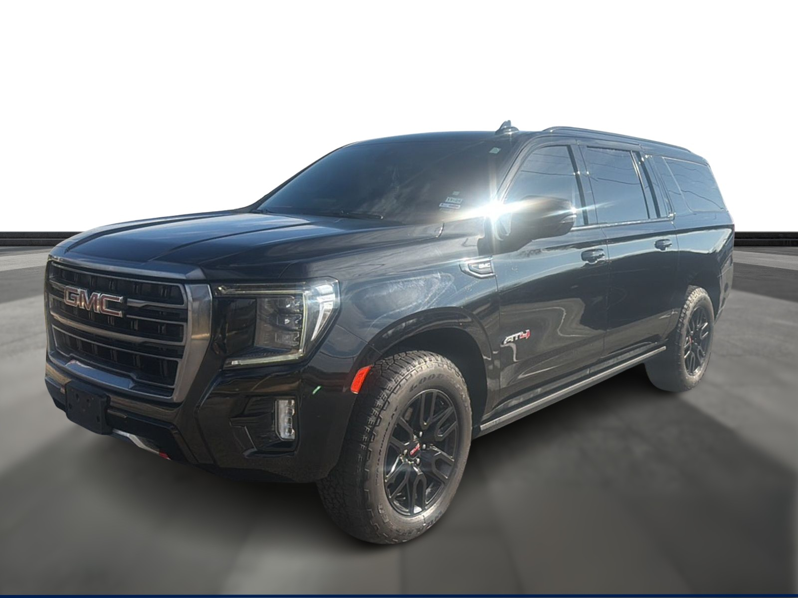 2021 GMC Yukon XL AT4's photo