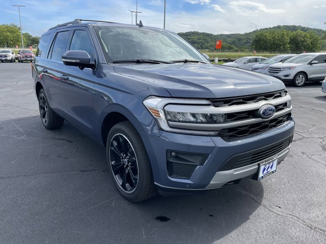 2022 Ford Expedition XLT photo 26