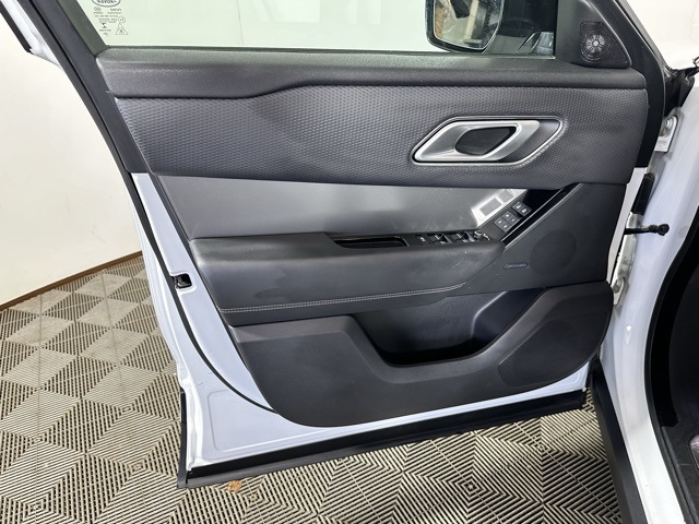 2021 Land Rover Range Rover Velar S photo 11
