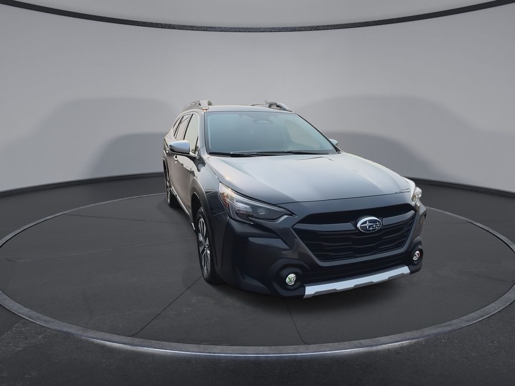2025 Subaru Outback Touring XT photo 3