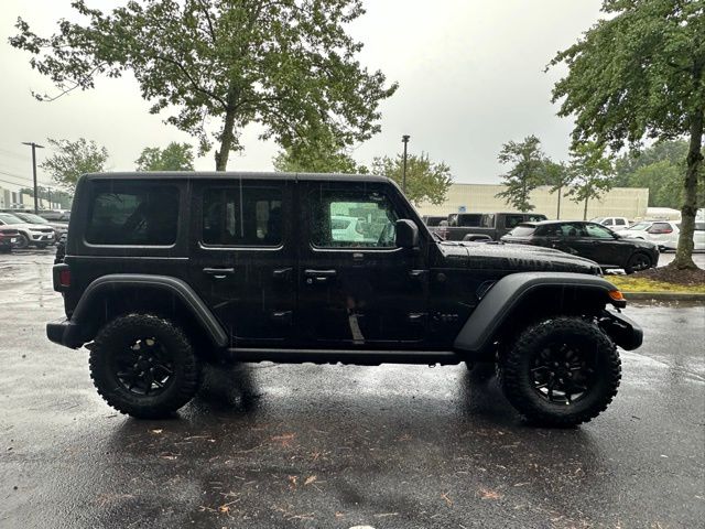 2025 Jeep Wrangler Willys photo 4