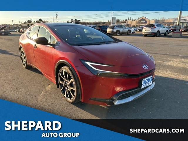 2024 Toyota Prius Prime XSE's photo