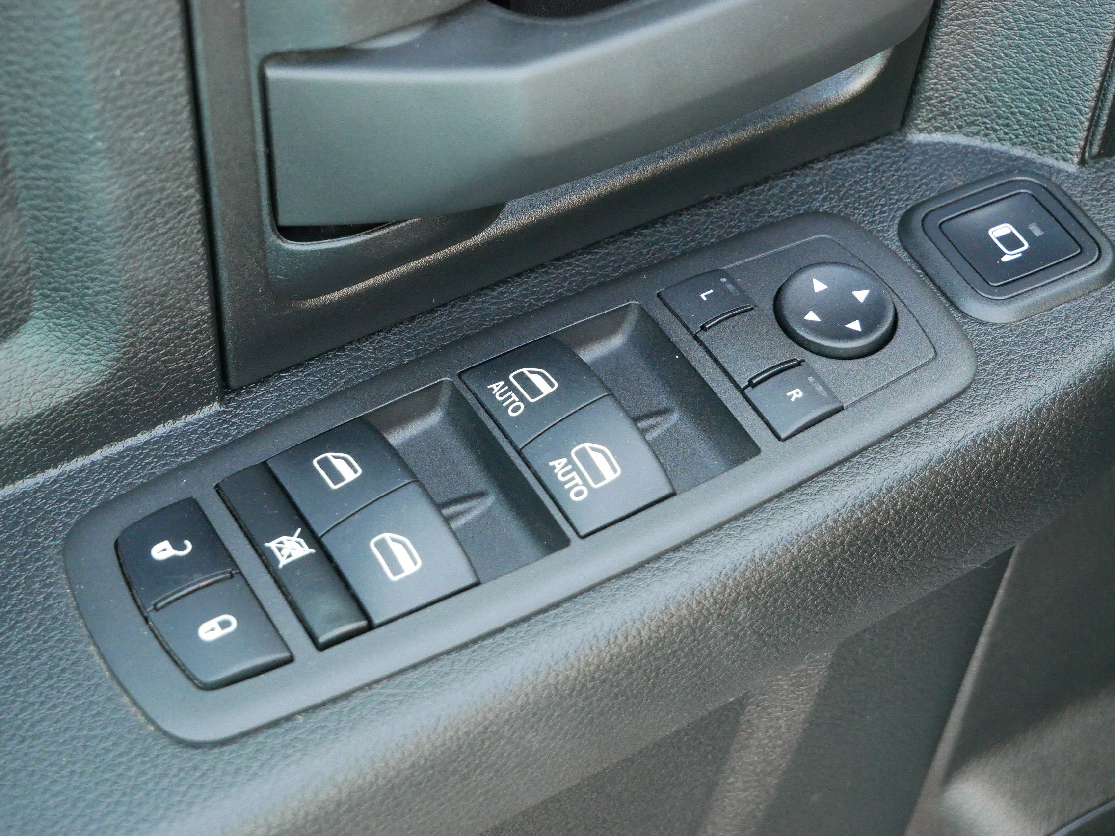 2024 Ram 3500 Tradesman photo 14