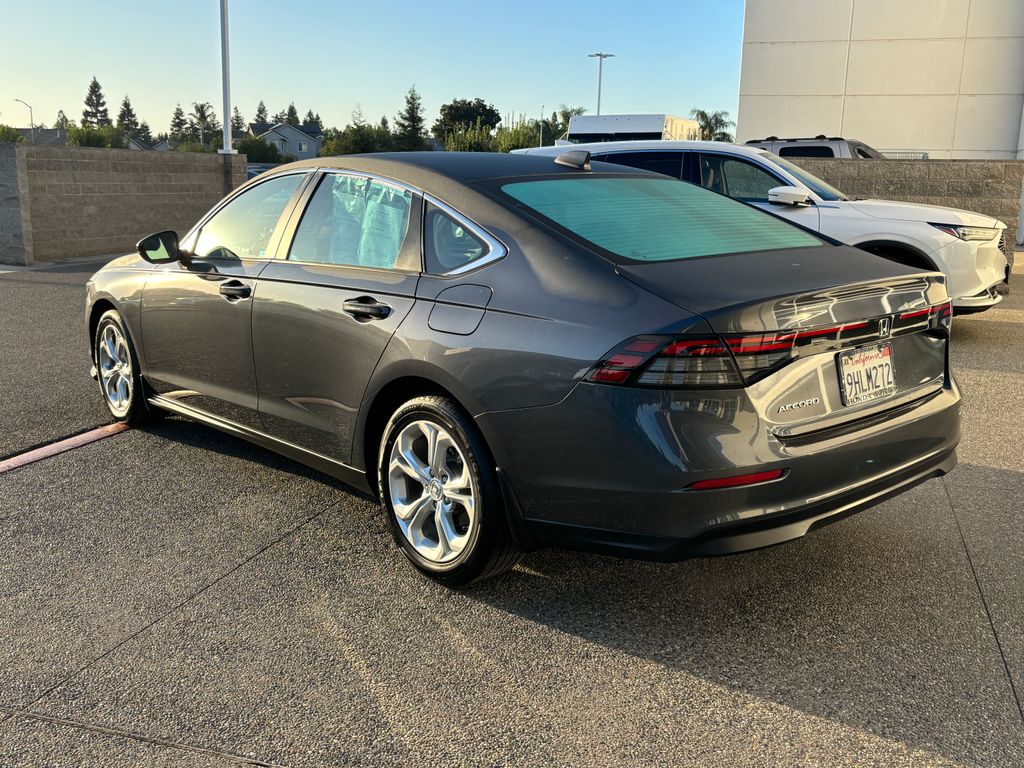 2023 Honda Accord 1.5T LX photo 3