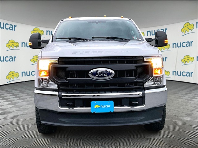2022 Ford F-350 XL photo 3