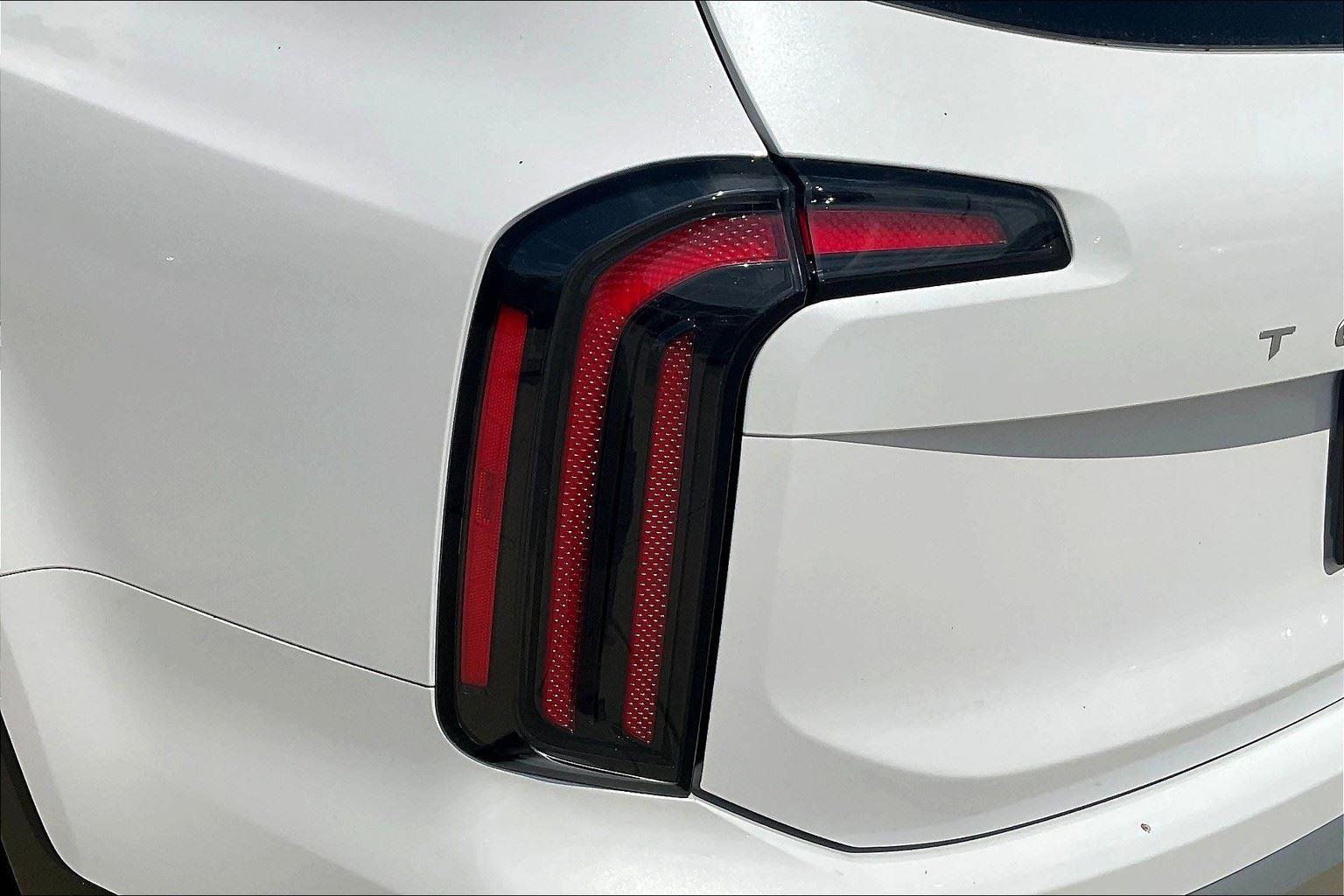 2024 Kia Telluride SX photo 30