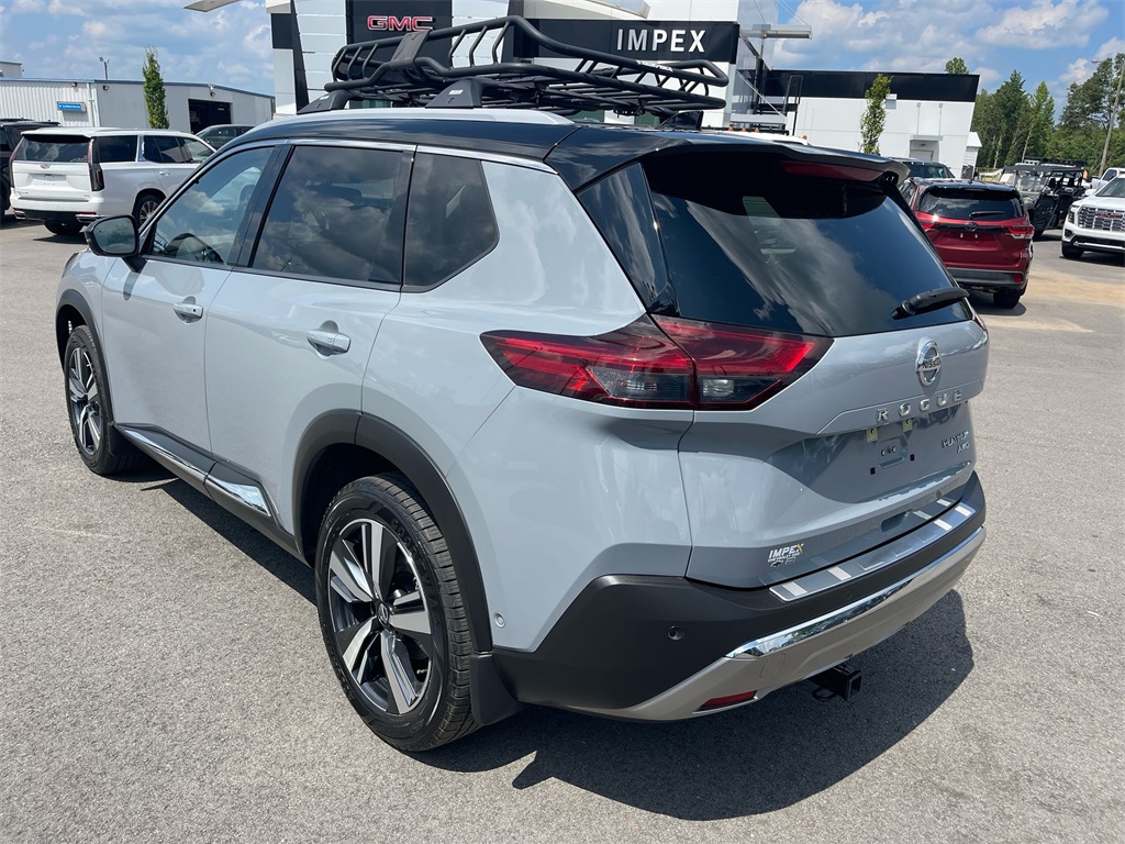 2021 Nissan Rogue Platinum photo 2