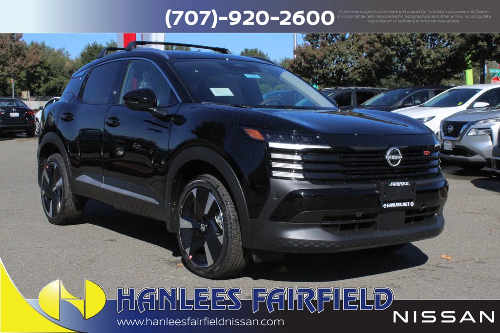 2026 Nissan Kicks SR photo 2