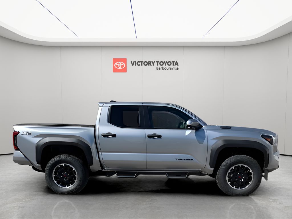 2025 Toyota Tacoma TRD Off-Road 4x4 Double Cab photo 2