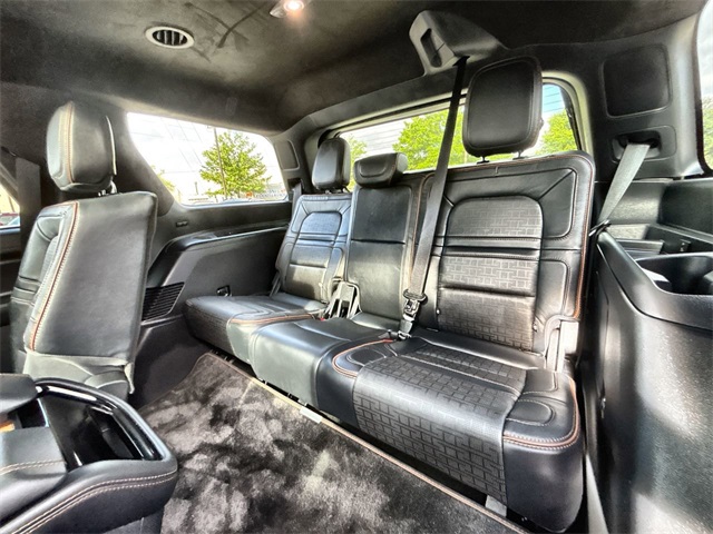 2022 Lincoln Navigator Black Label photo 22