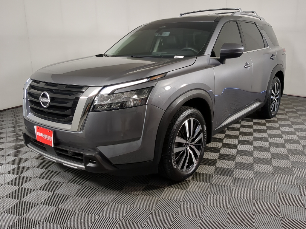 2023 Nissan Pathfinder Platinum photo 4