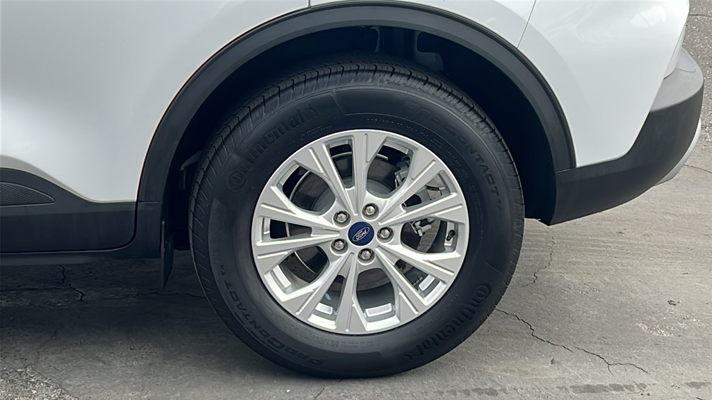 2023 Ford Escape Active photo 5