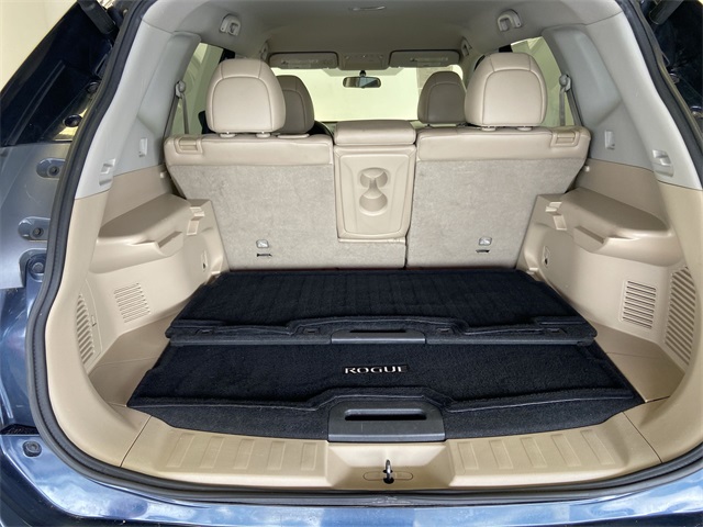 2016 Nissan Rogue SL photo 32