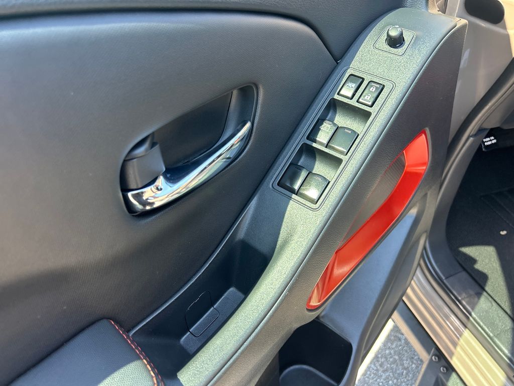 2022 Nissan Frontier PRO-X photo 13