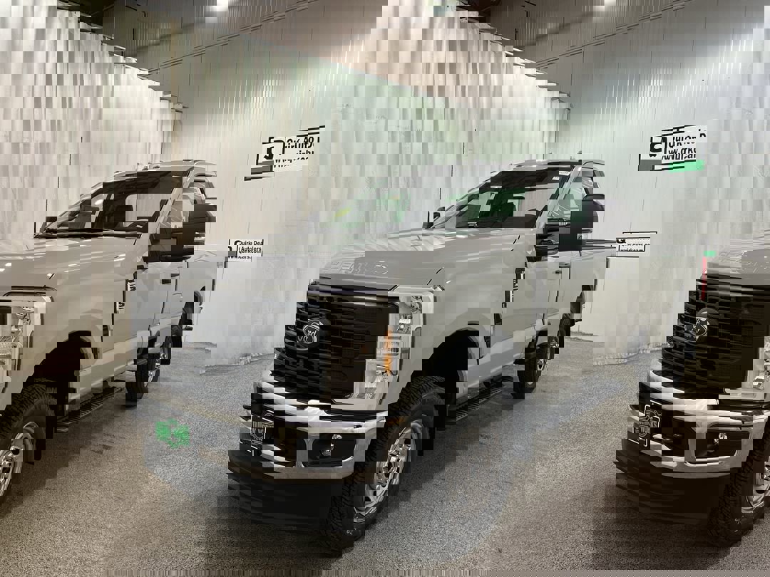 2025 Ford F-250 XL photo 4