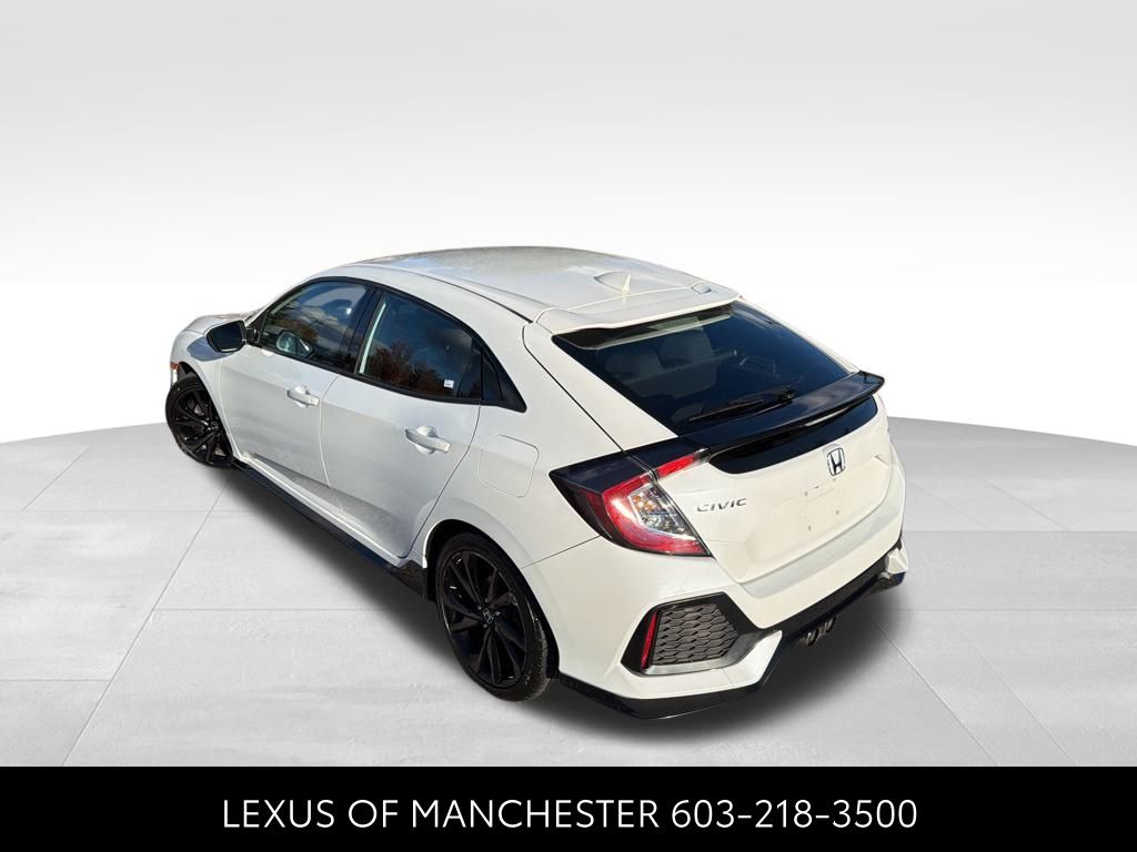 2017 Honda Civic Sport photo 4