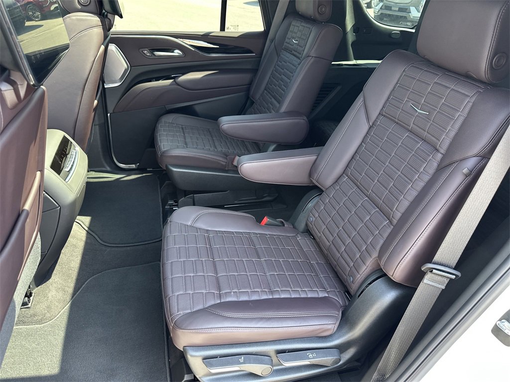 2024 Cadillac Escalade V-Series photo 26