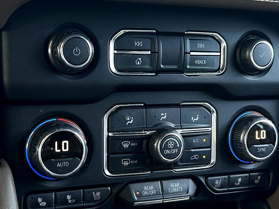 2021 Chevrolet Tahoe High Country photo 9