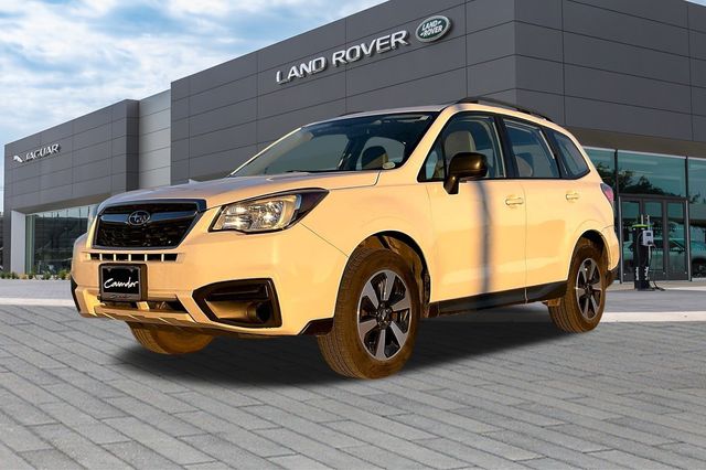 2017 Subaru Forester Base's photo