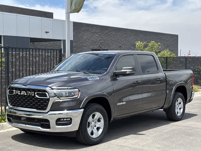 2025 Ram 1500 Big Horn photo 4