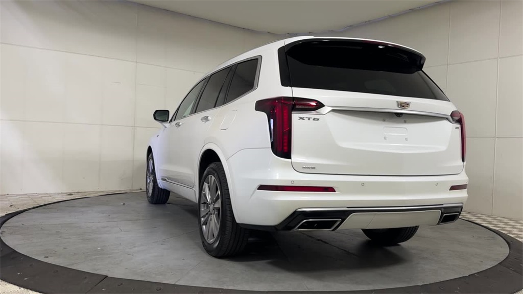 2023 CADILLAC XT6 - Image 6