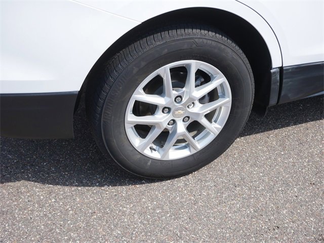2023 Chevrolet Equinox LT photo 4