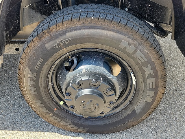 2026 Ram 3500 Tradesman photo 7