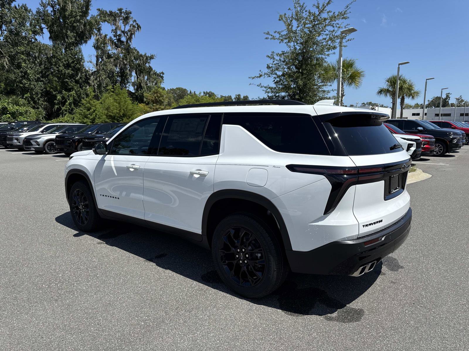 2026 Chevrolet Traverse photo 5