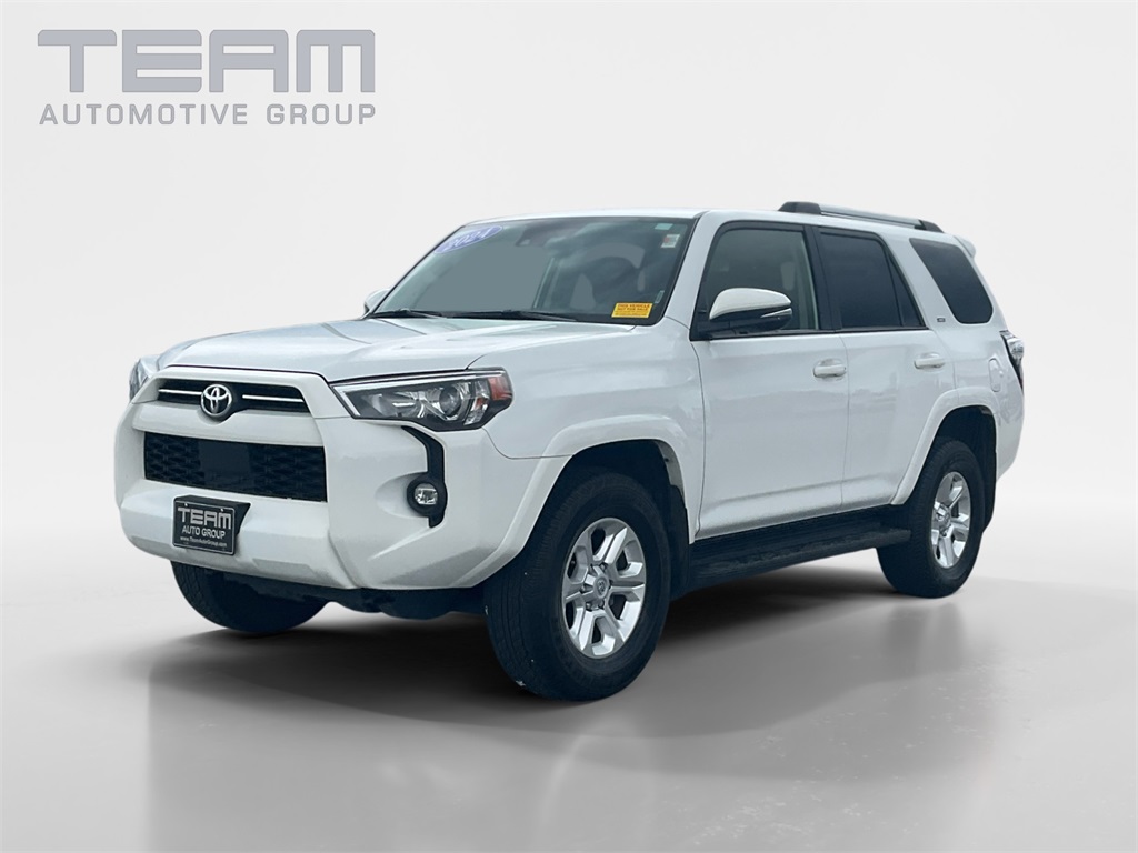 2024 Toyota 4Runner SR5 Premium photo 3