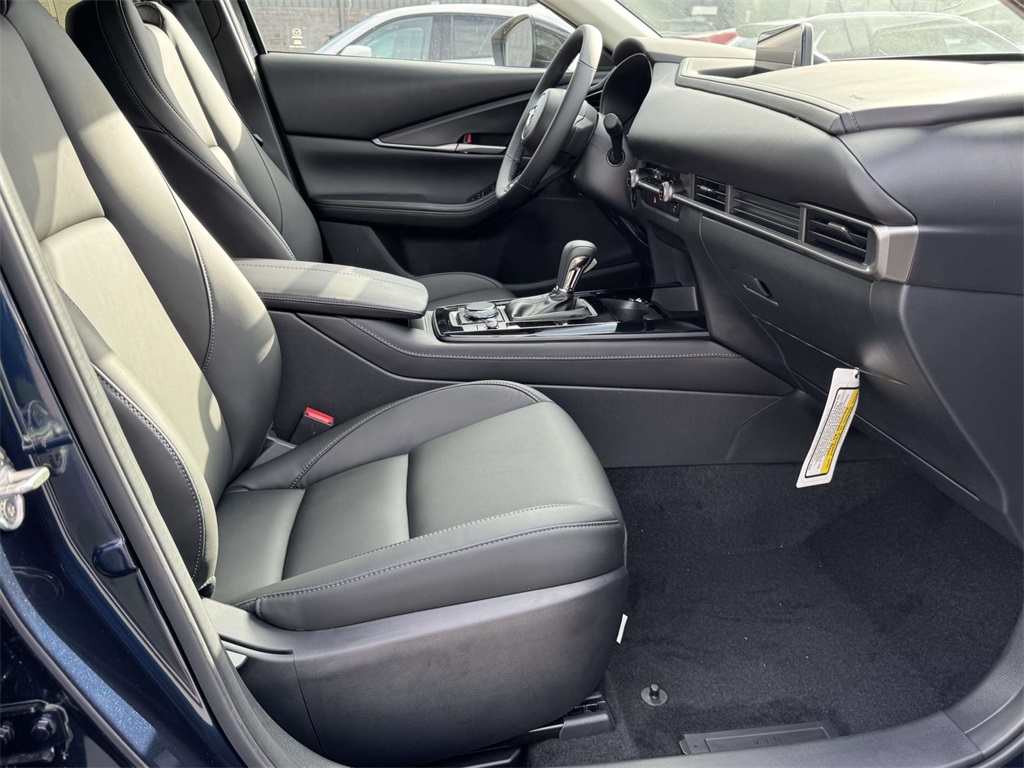 2025 Mazda CX-30 2.5 Select Sport photo 16
