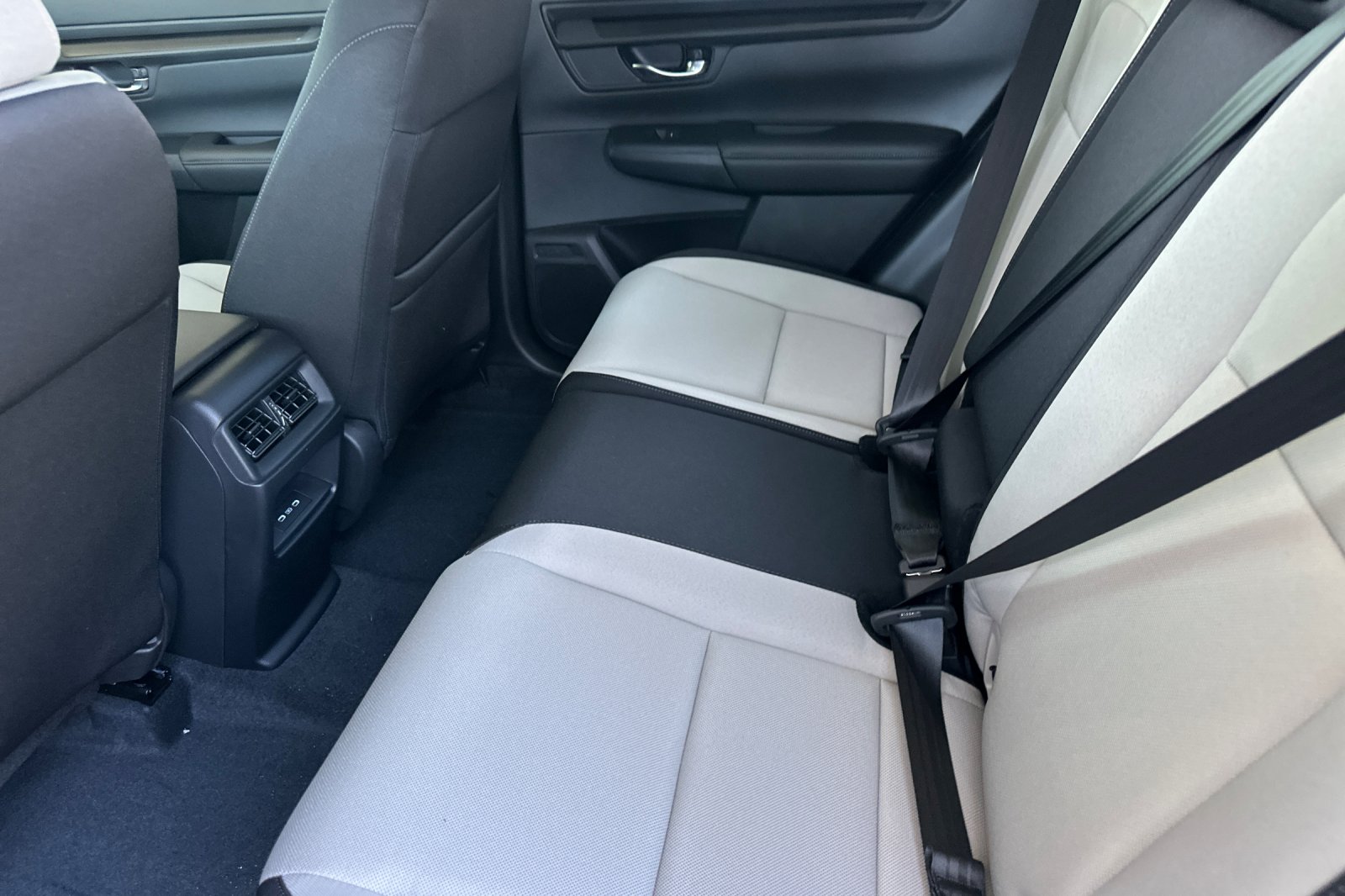 2026 Honda CR-V EX photo 12