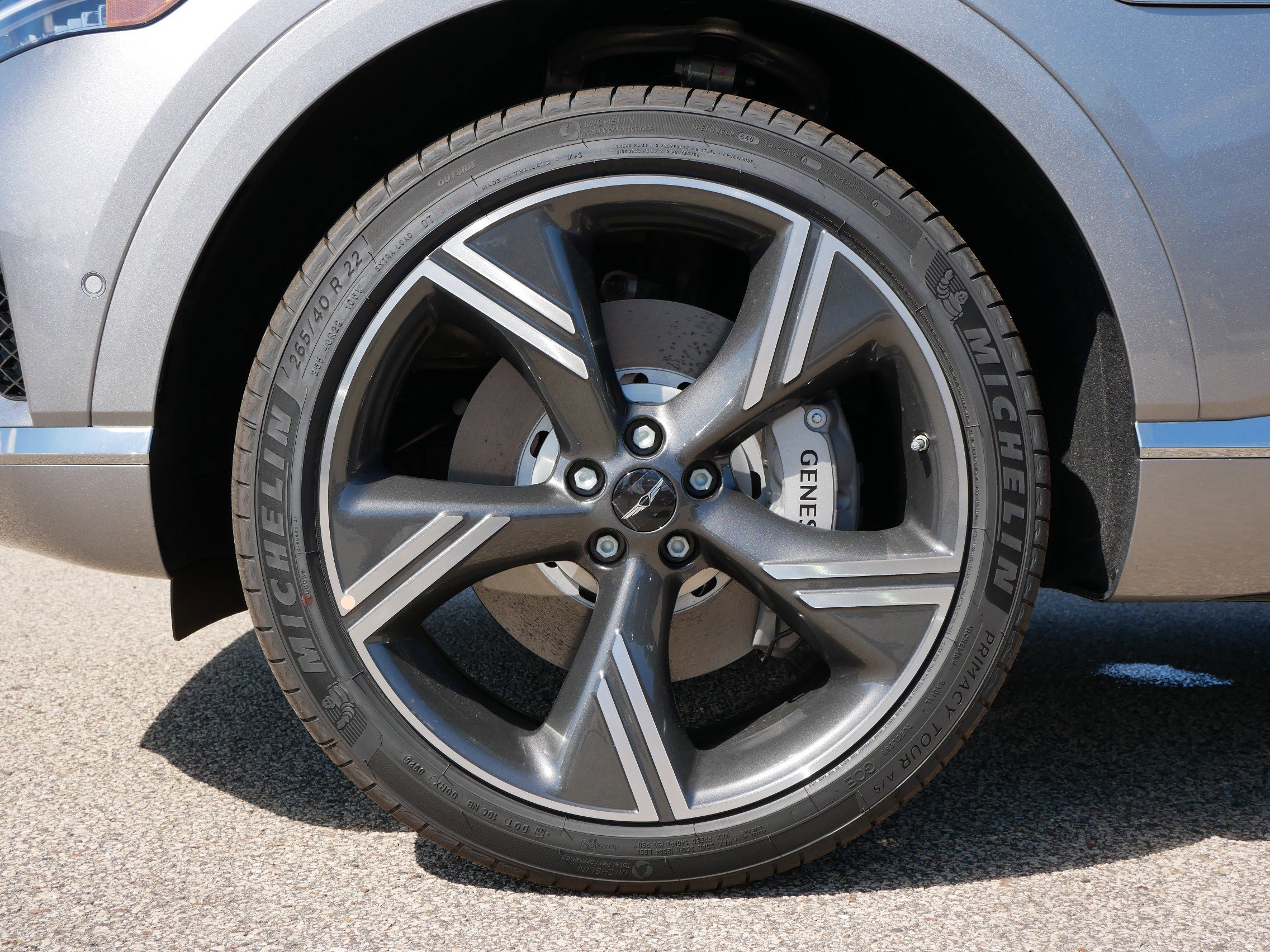 2026 Genesis GV80 Prestige AWD photo 3