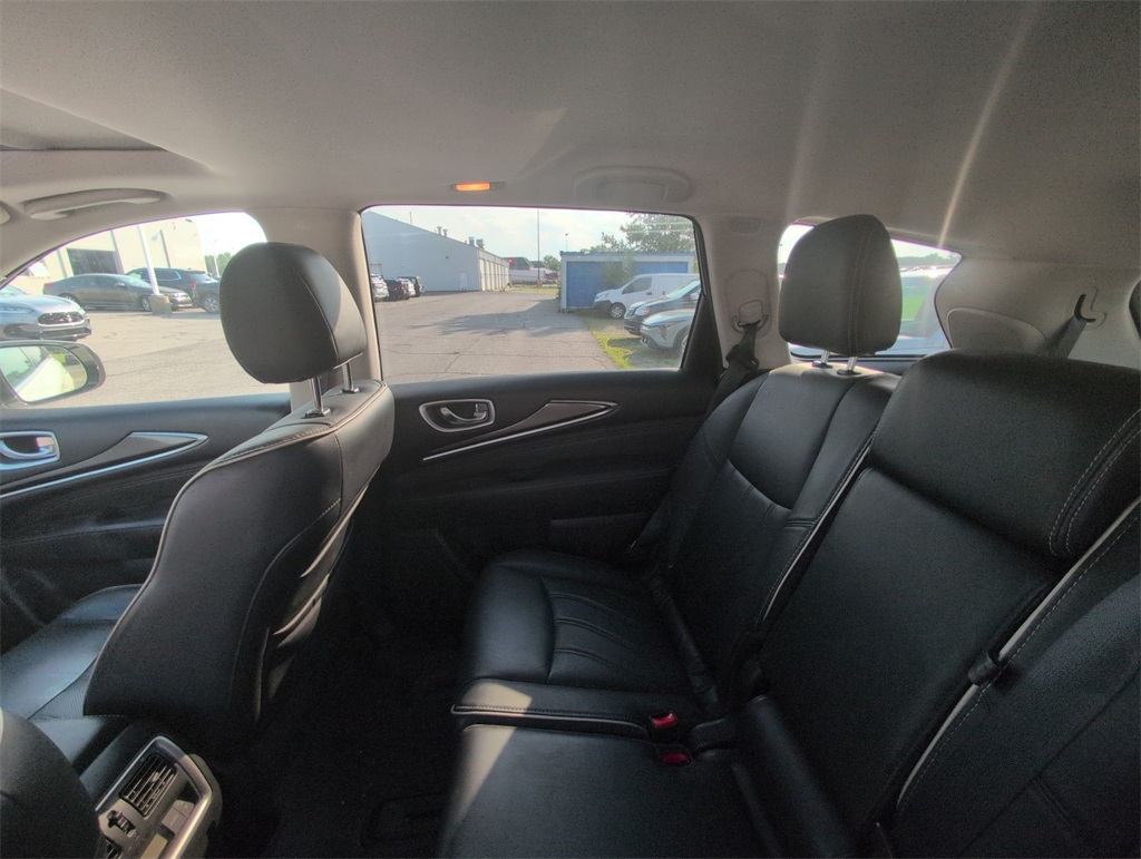 2020 Infiniti QX60 Luxe AWD photo 11
