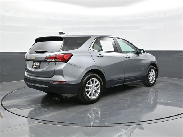 2024 Chevrolet Equinox LT photo 2