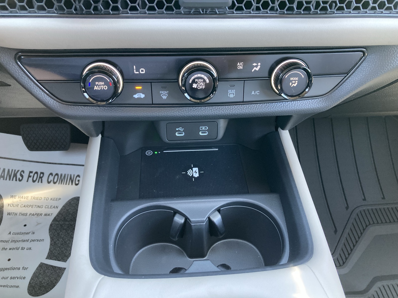 2026 Honda HR-V LX photo 22