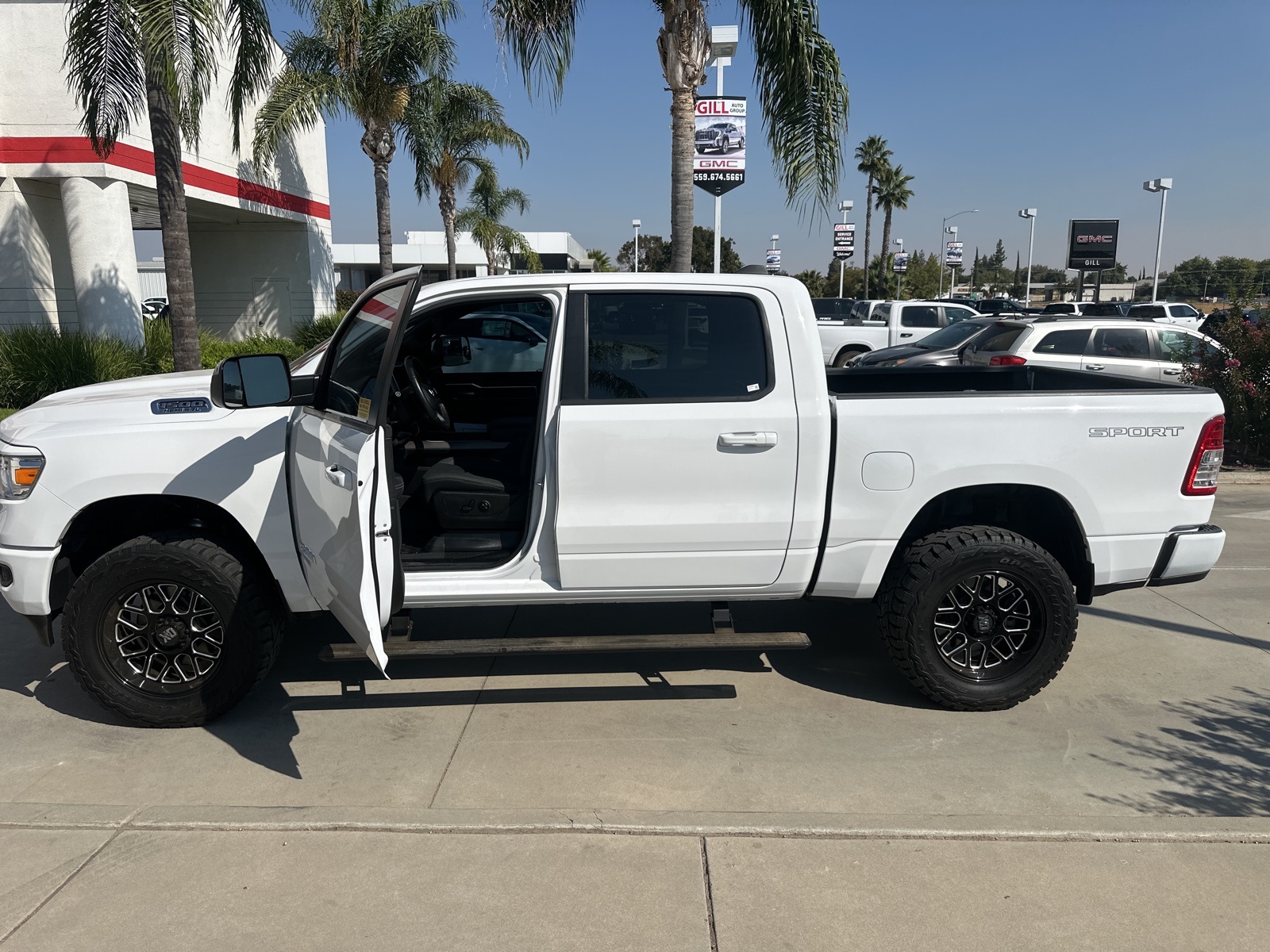 2020 Ram 1500 Big Horn photo 6