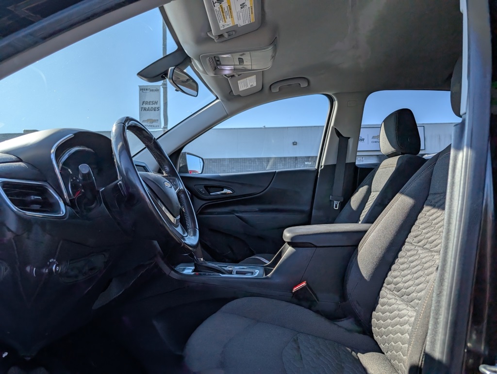 2019 Chevrolet Equinox LT photo 8