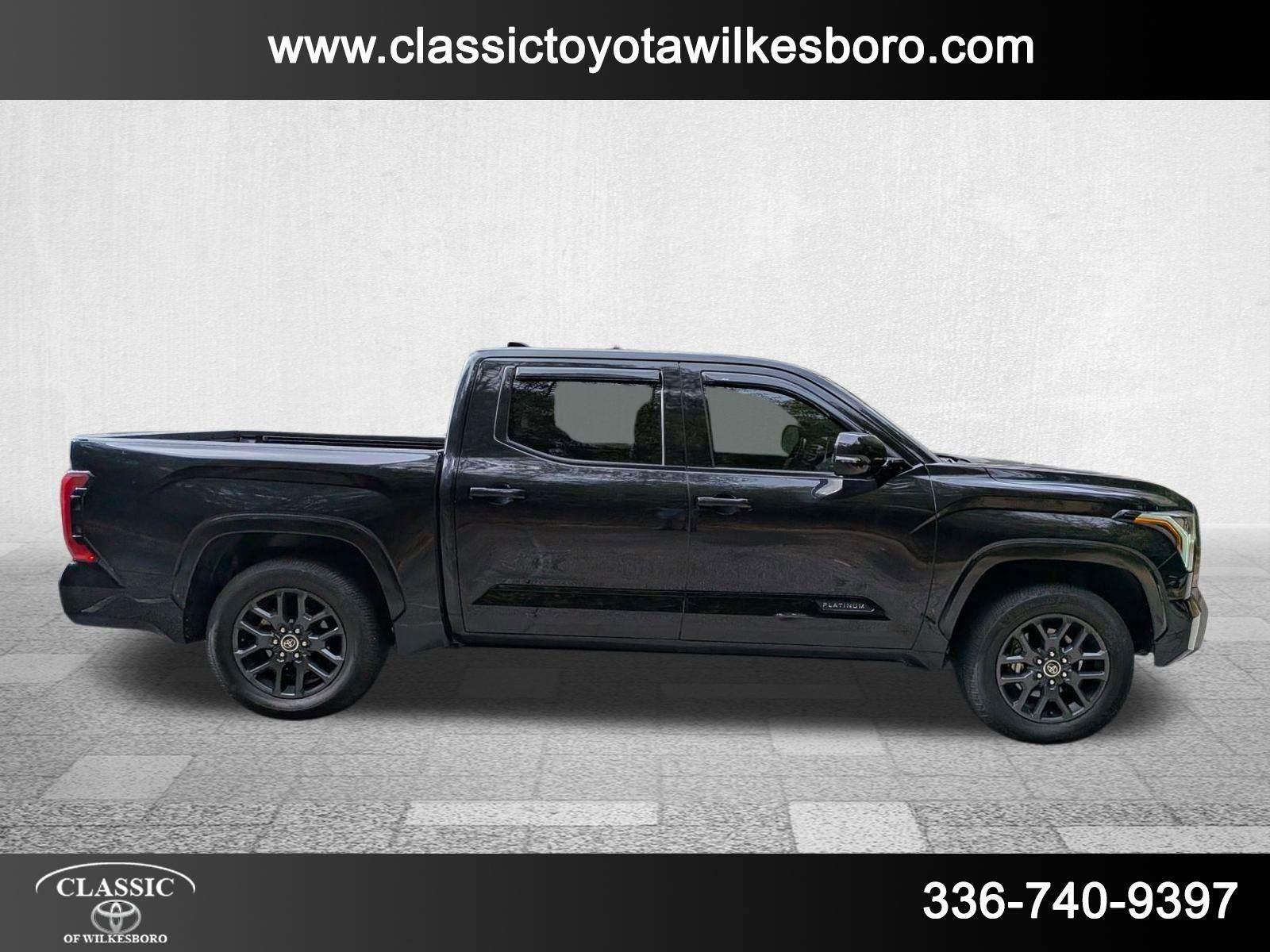 2022 Toyota Tundra Platinum CrewMax photo 4