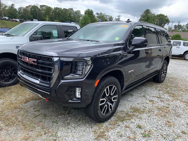 2024 Gmc Yukon XL AT4 photo 3