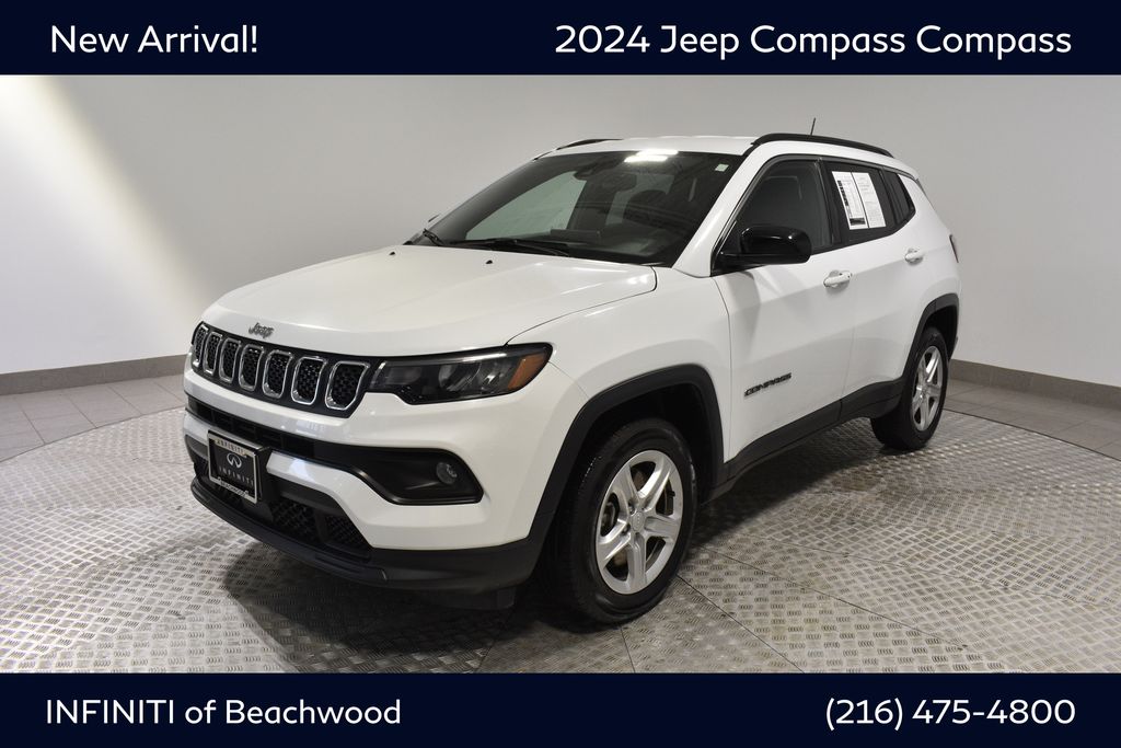 2024 Jeep Compass Latitude's photo