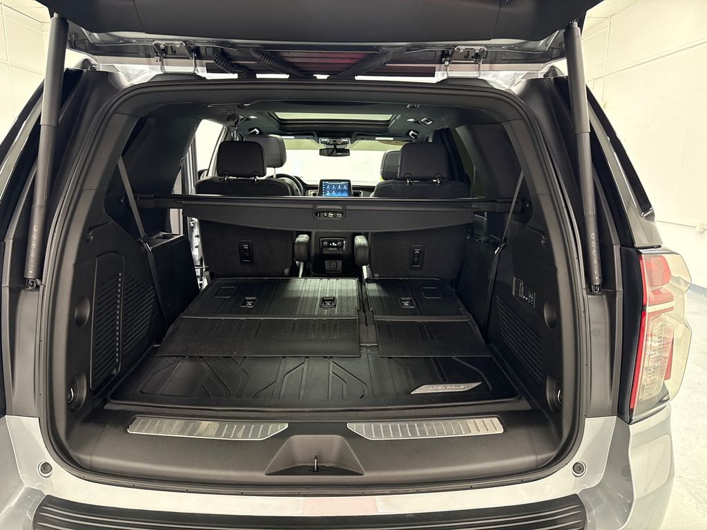 2024 Chevrolet Tahoe RST photo 7