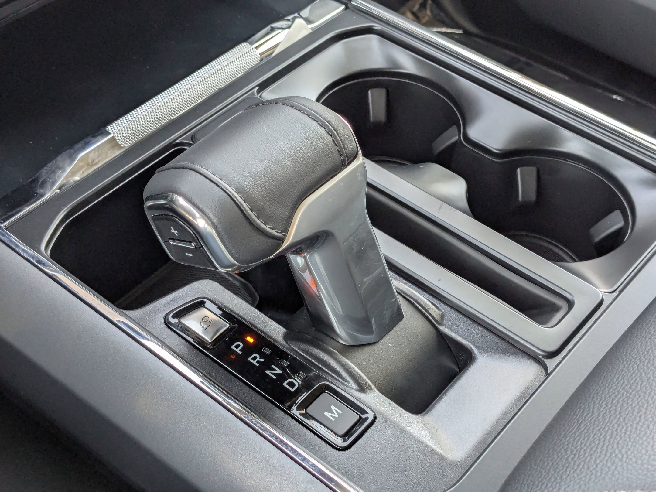 2025 Ford F-150 Lariat photo 24