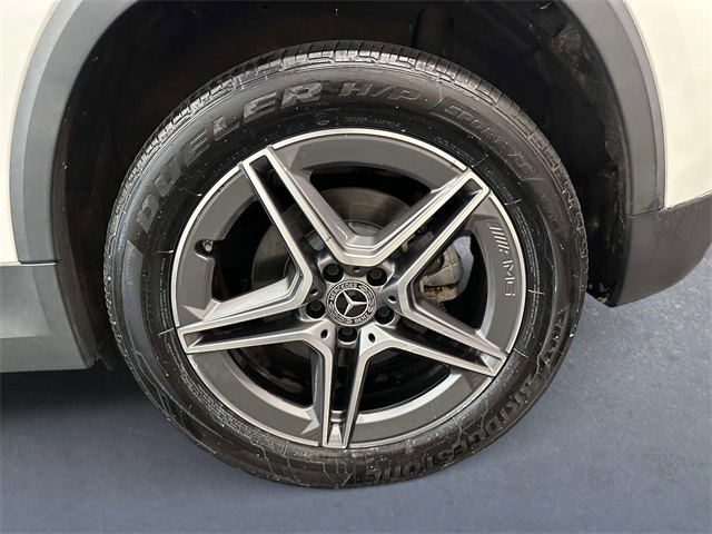 2022 Mercedes Benz GLA 250 4MATIC photo 5
