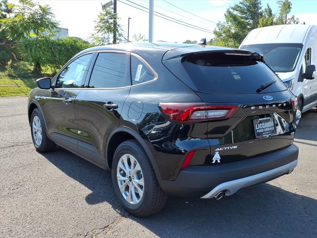 2025 Ford Escape Active photo 4