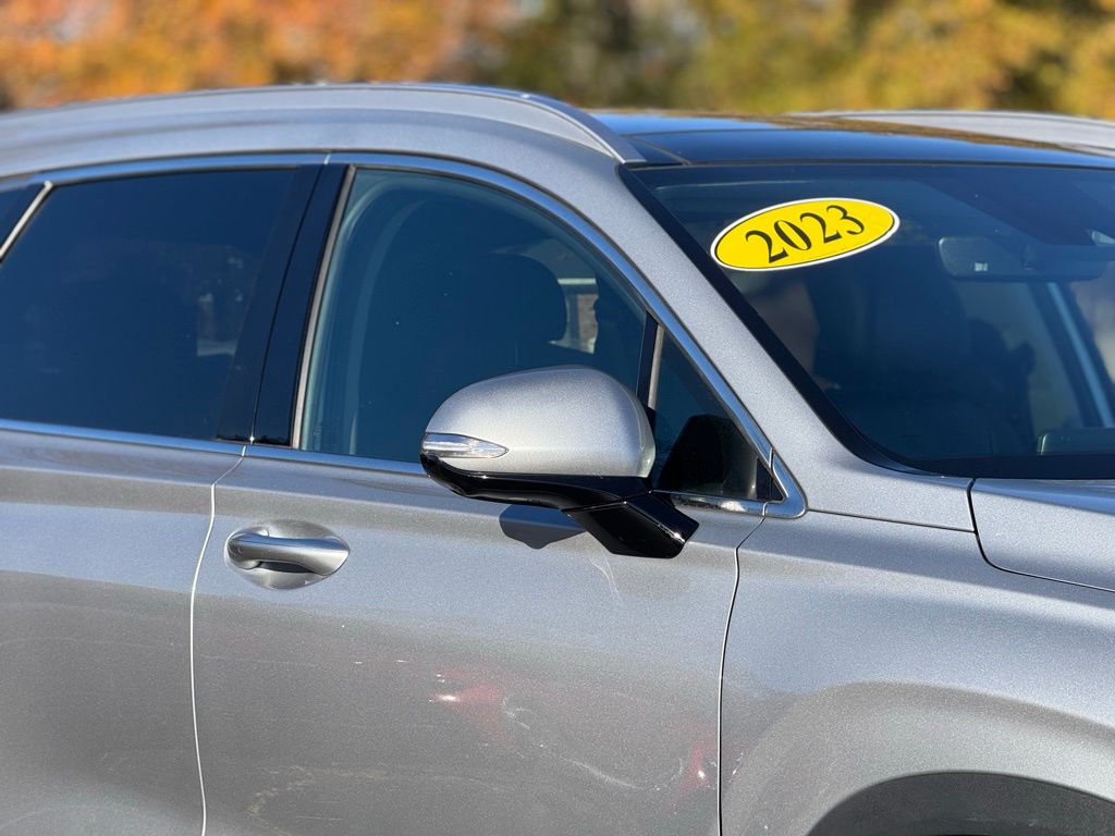 2023 Hyundai Santa Fe SEL Premium photo 3