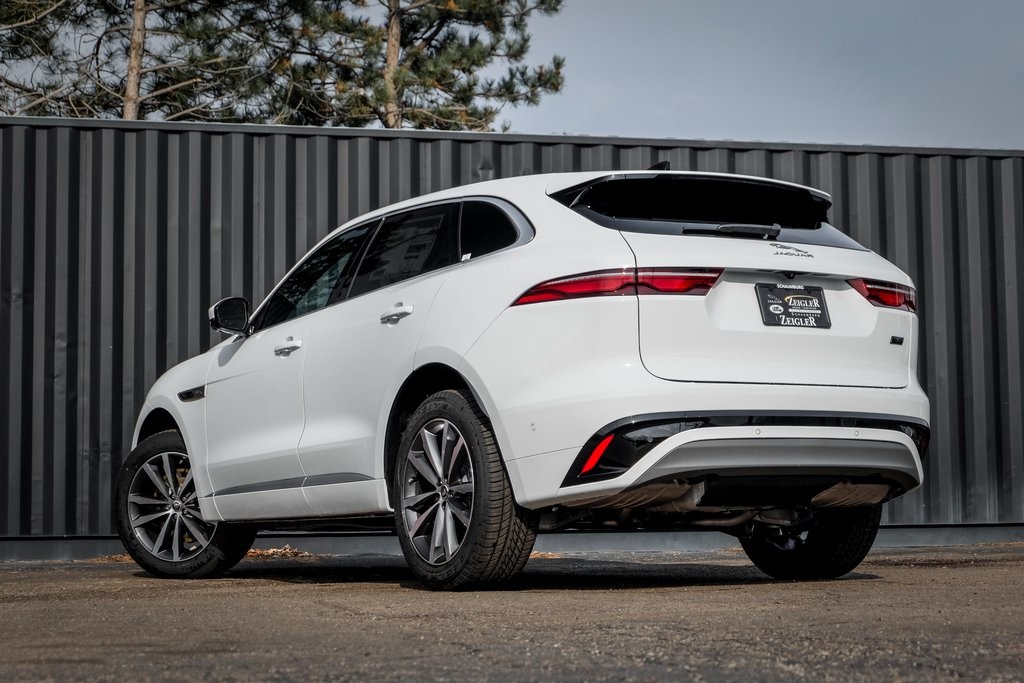 2026 Jaguar F-PACE P250 R-Dynamic S photo 2