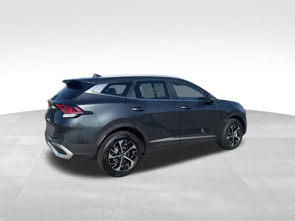 2025 Kia Sportage EX photo 3