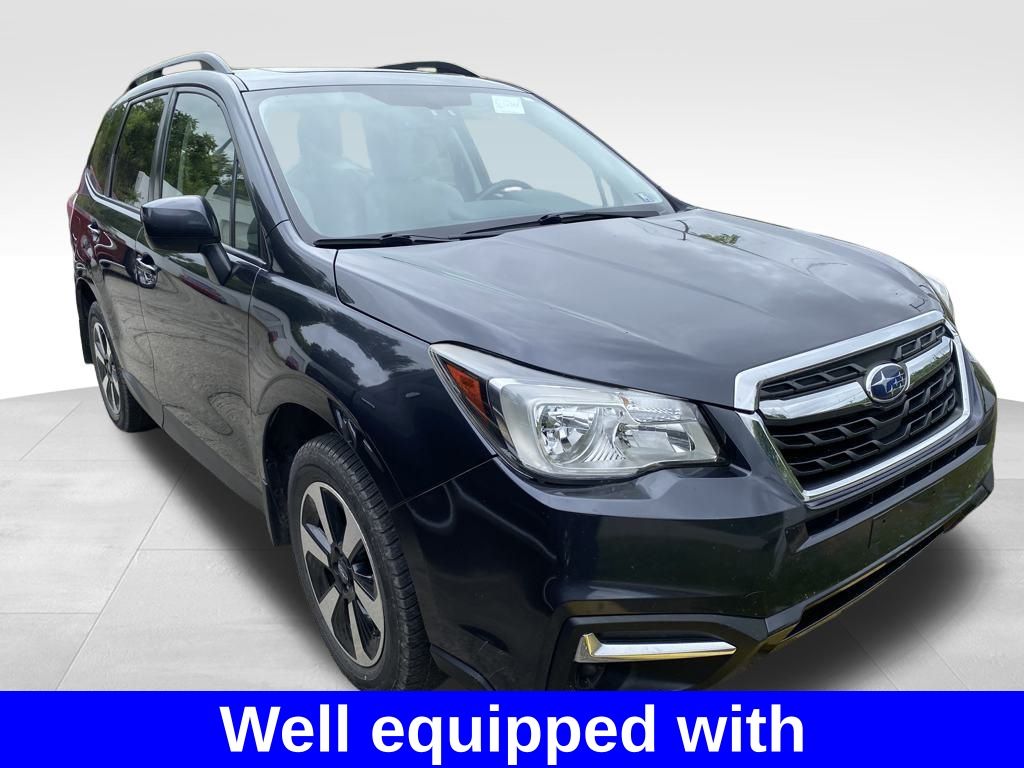 2017 Subaru Forester 2.5i Premium photo 3