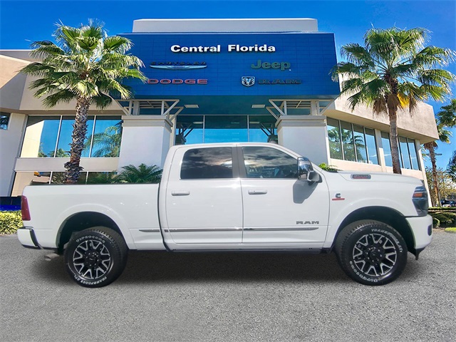 2026 Ram 2500 Limited photo 2