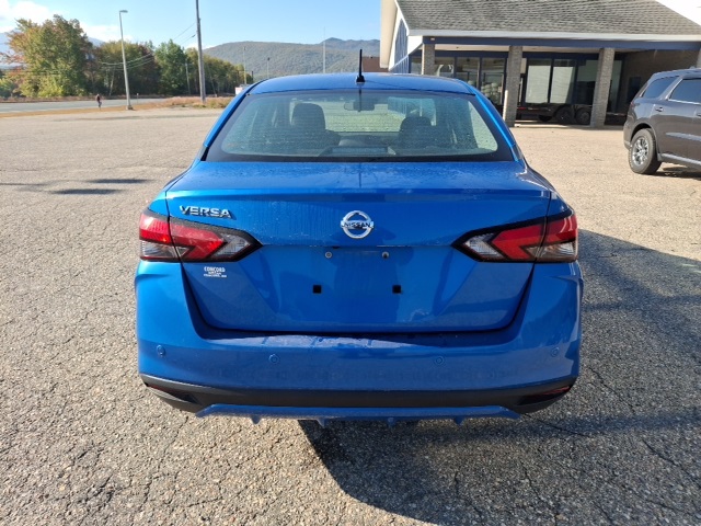 2020 Nissan Versa 1.6 S photo 4